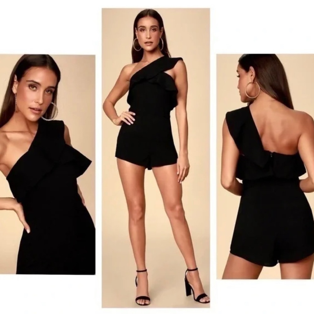 | Lulus | Butterfly Effect One-Shoulder Romper Black Nwt